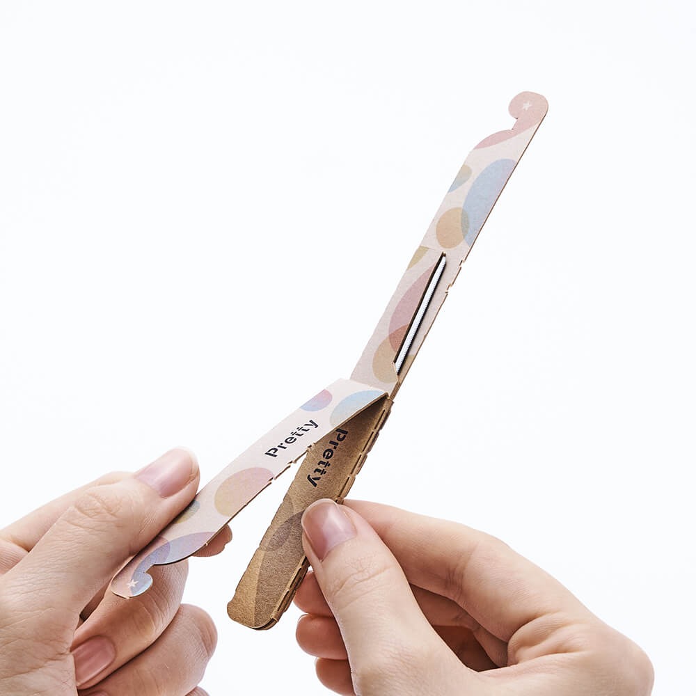 kai-introduces-eco-friendly-paper-razors